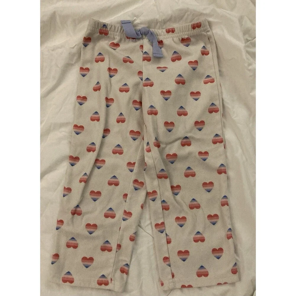 3T Carter’s baby clothes - one piece pants | heart theme with white color
